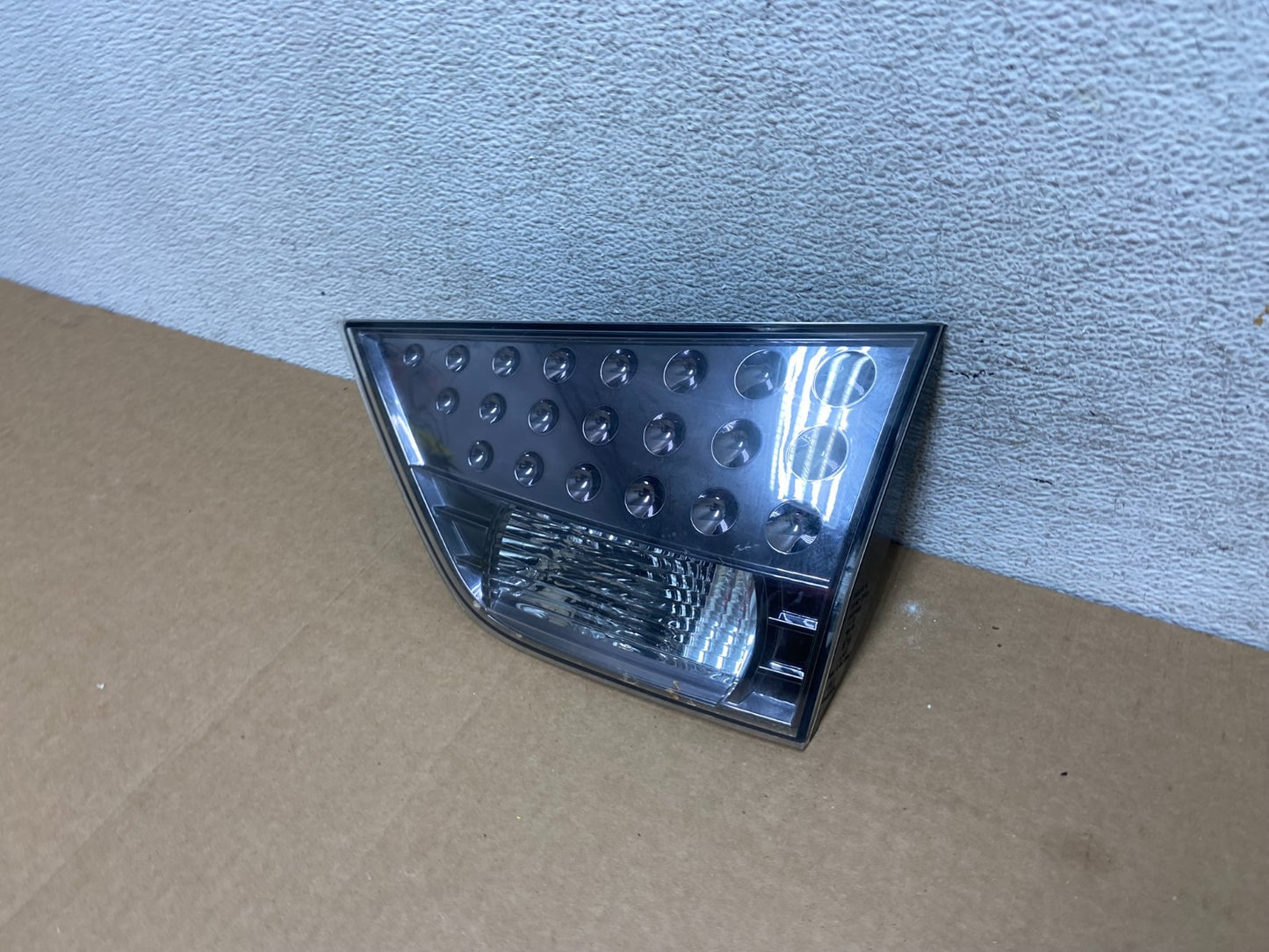 2007 to 2013 Mitsubishi Outlander Right Passenger Inner Tail Light AF9484 DW1