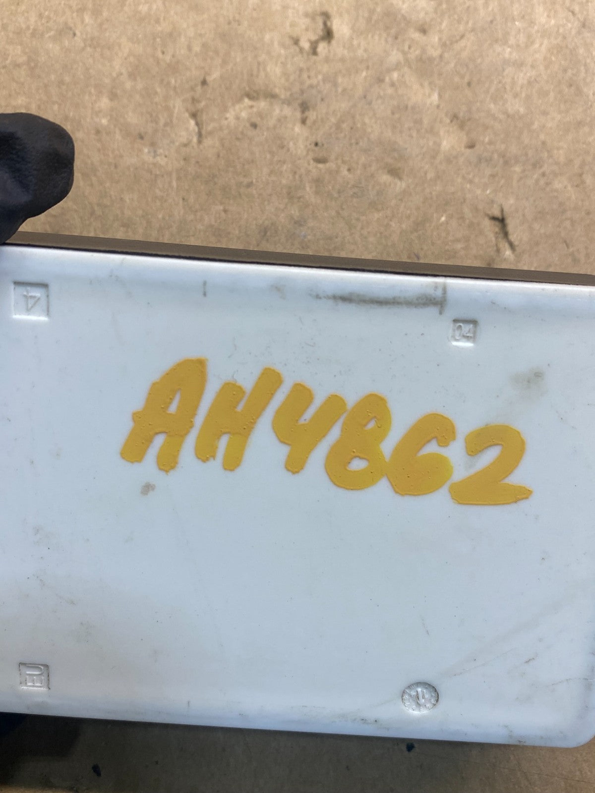 2015 to 2019 Mercedes Blind Spot Radar Module Sensor AH4862 DG3