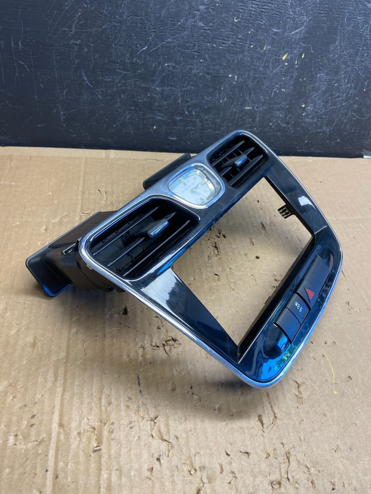 2011 - 2014 Chrysler 200 Dash Radio Bezel Trim Clock Hazard Bezel AD6819 DG1