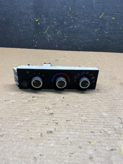 2008-2010 Chevrolet Express 1500 2500 3500 Climate Control Panel s6615 DG0