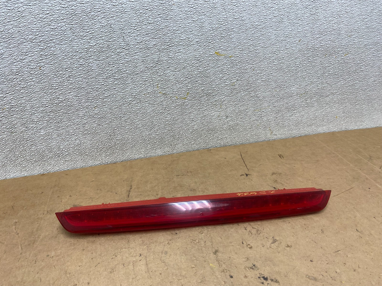 2007 - 2014 Tahoe LED Third Brake Light Tail Light X5632 DG0