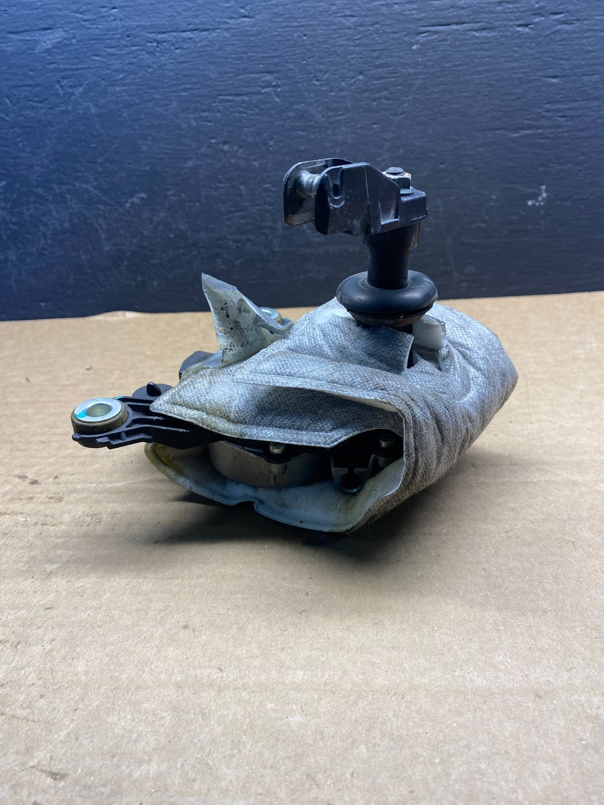 2017 to 2021 Nissan Rogue Rear Windshield Wiper Motor ac7977 DG2
