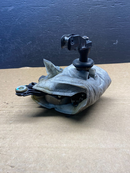 2017 to 2021 Nissan Rogue Rear Windshield Wiper Motor ac7977 DG2