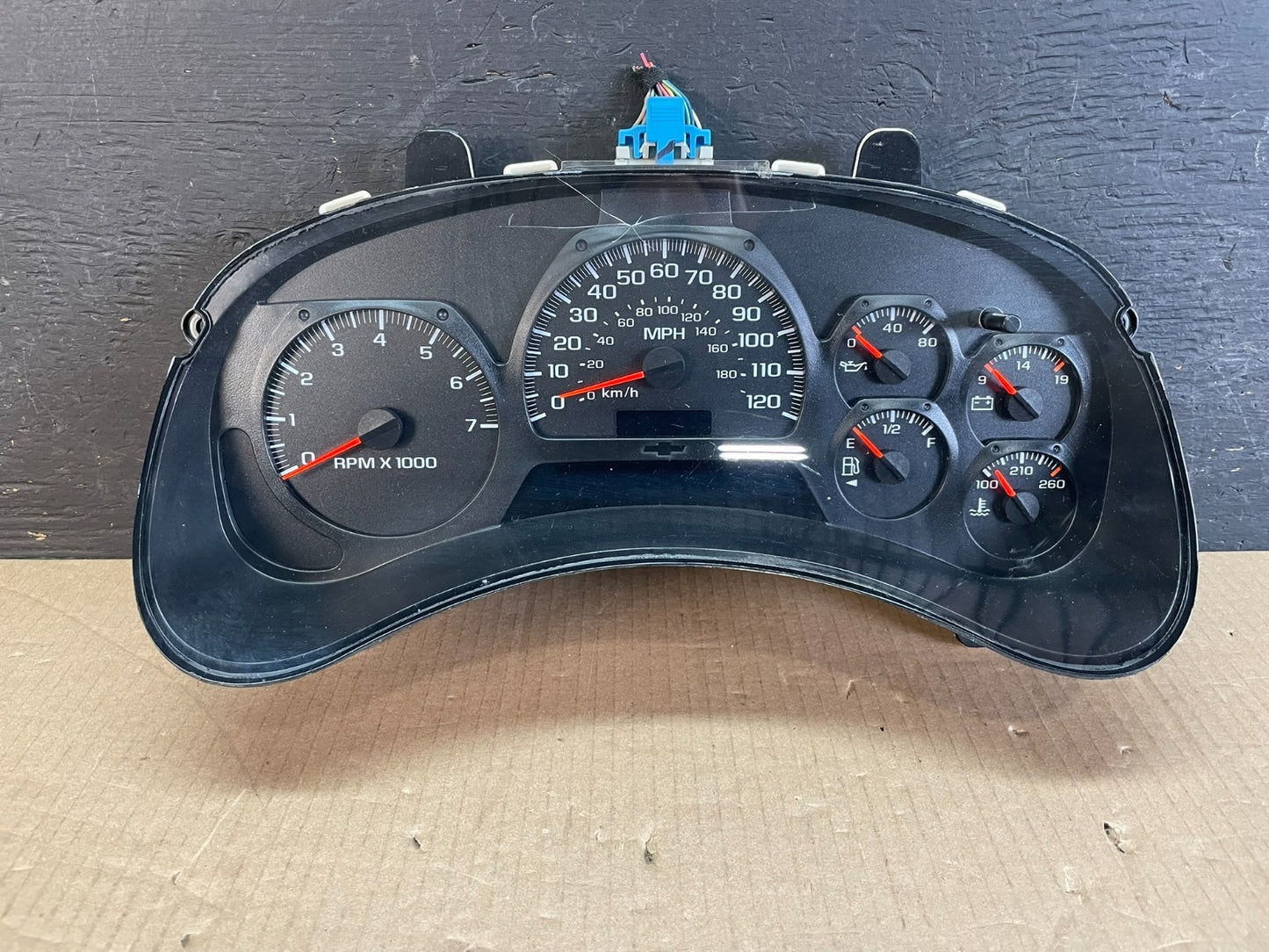 2002 to 2005 Chevrolet Trailblazer Speedometer Cluster Gauge AE3669 DG0