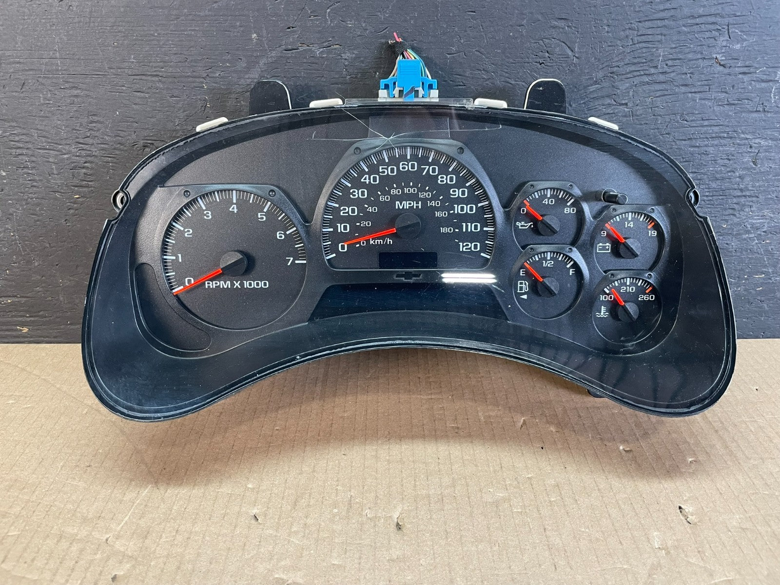 2002 to 2005 Chevrolet Trailblazer Speedometer Cluster Gauge AE3669 DG0