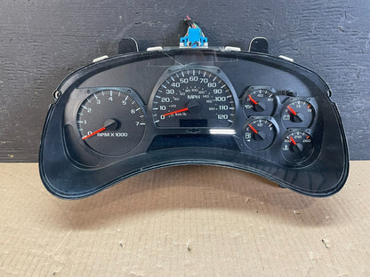 2002 to 2005 Chevrolet Trailblazer Speedometer Cluster Gauge AE3669 DG0