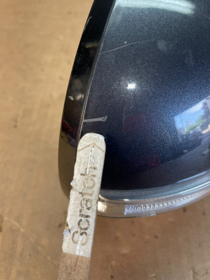 2016 to 2020 Kia Sorento Right Passenger Door Mirror Turn Signal AE8569 DW8