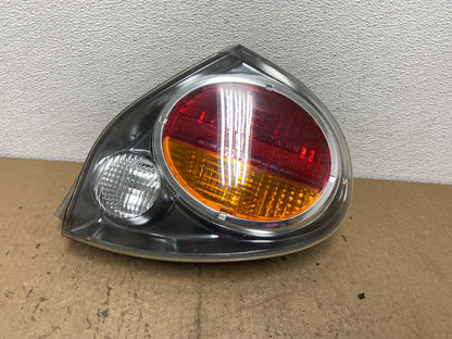 2002 2003 Nissan Maxima Right Passenger RH Side Tail Light AC7356 DW0