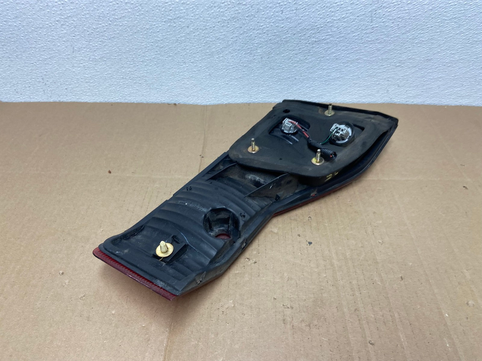 1998 to 2000 Honda Accord Right Passenger Side Inner Tail Light OEM AB8075 LK6