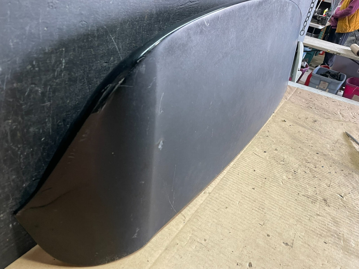 2004 to 2009 Lexus RX330 RX350 Rear Trunk Tail Gate Lift Gate Spoiler J40932