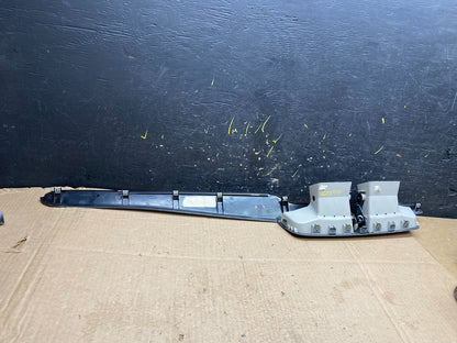 2009 to 2014 Volkswagen Routan Dash Center Trim Bezel Panel Vents z0174 DG6