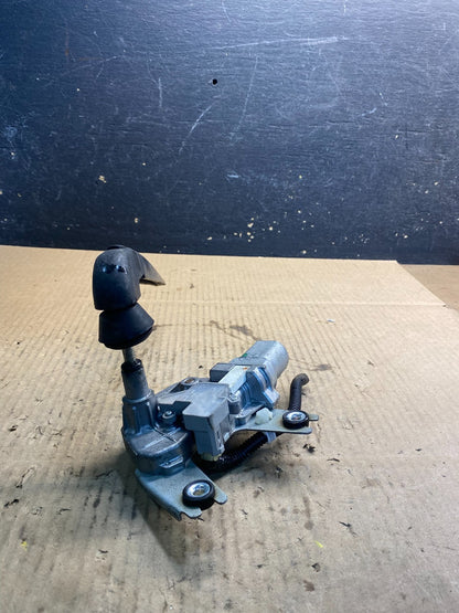 2009-2017 Infiniti FX35 FX50 Rear Liftgate Back Window Wiper Motor OEM Z4768  DG3