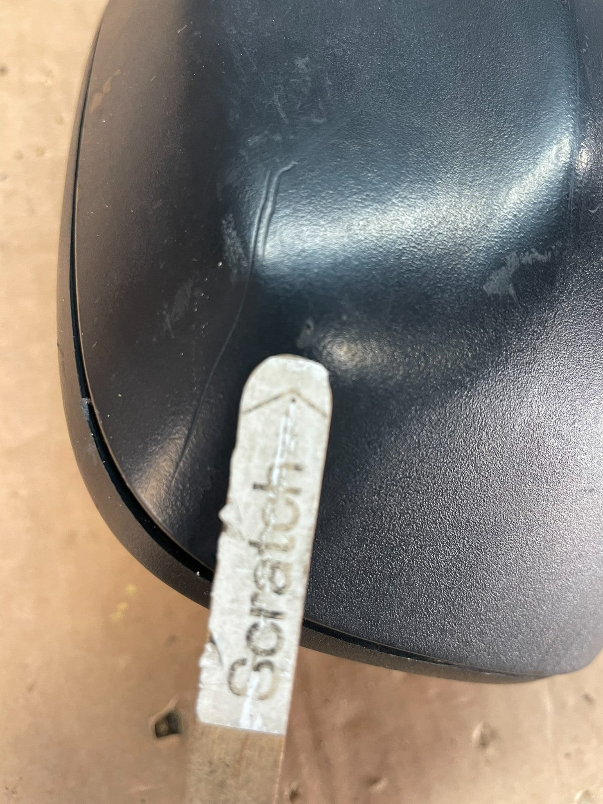 2003 to 2006 Volvo XC90 Right Passenger Side View Door Mirror AE8524 DW6