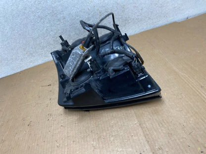 2002-2006 Cadillac Escalade Right Passenger Side Xenon HID Headlight AI89398