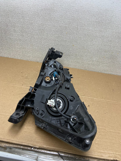 2008 to 2012 Honda Accord Sedan Right Passenger RH Headlight AB4634 DW6