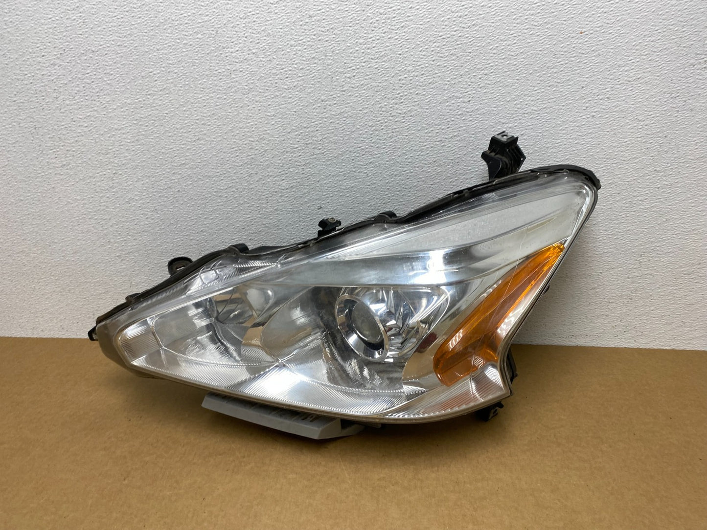 2013 2014 2015 Nissan Altima Left Driver LH Side Halogen Headlight AC1658 DW0