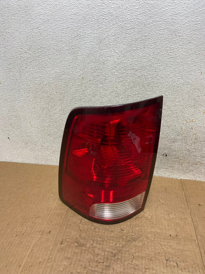 2010 to 2018 Dodge Ram 1500 Left Driver LH Side Tail Light AI5580 LK0
