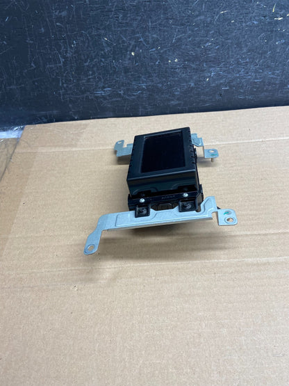 2013 to 2016 Ford Taurus 4.2" Radio Navigation Screen Module AG0466 DG2