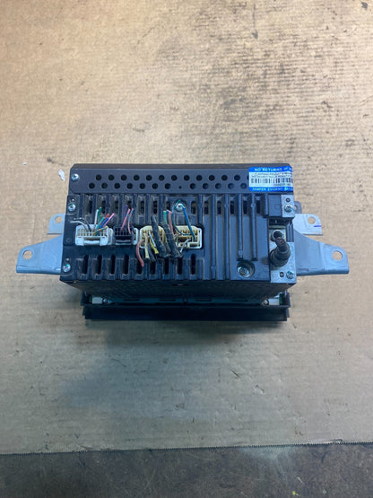 2004 to 2010 Toyota Sienna AM FM CD WMA Mp3 Radio Receiver Oem AA1846  DG4