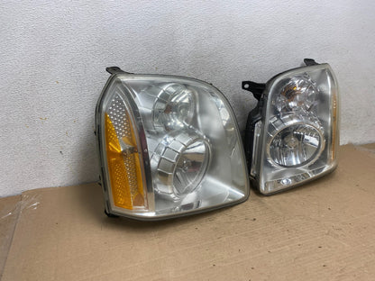 2007 - 2014 GMC Yukon Halogen Headlights Left+Right Side Set AH9478 DW2