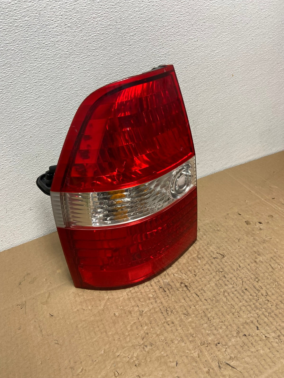 2001 2002 2003 Acura Mdx Left Driver Side Lh Tail Light Oem AC3988 LK2