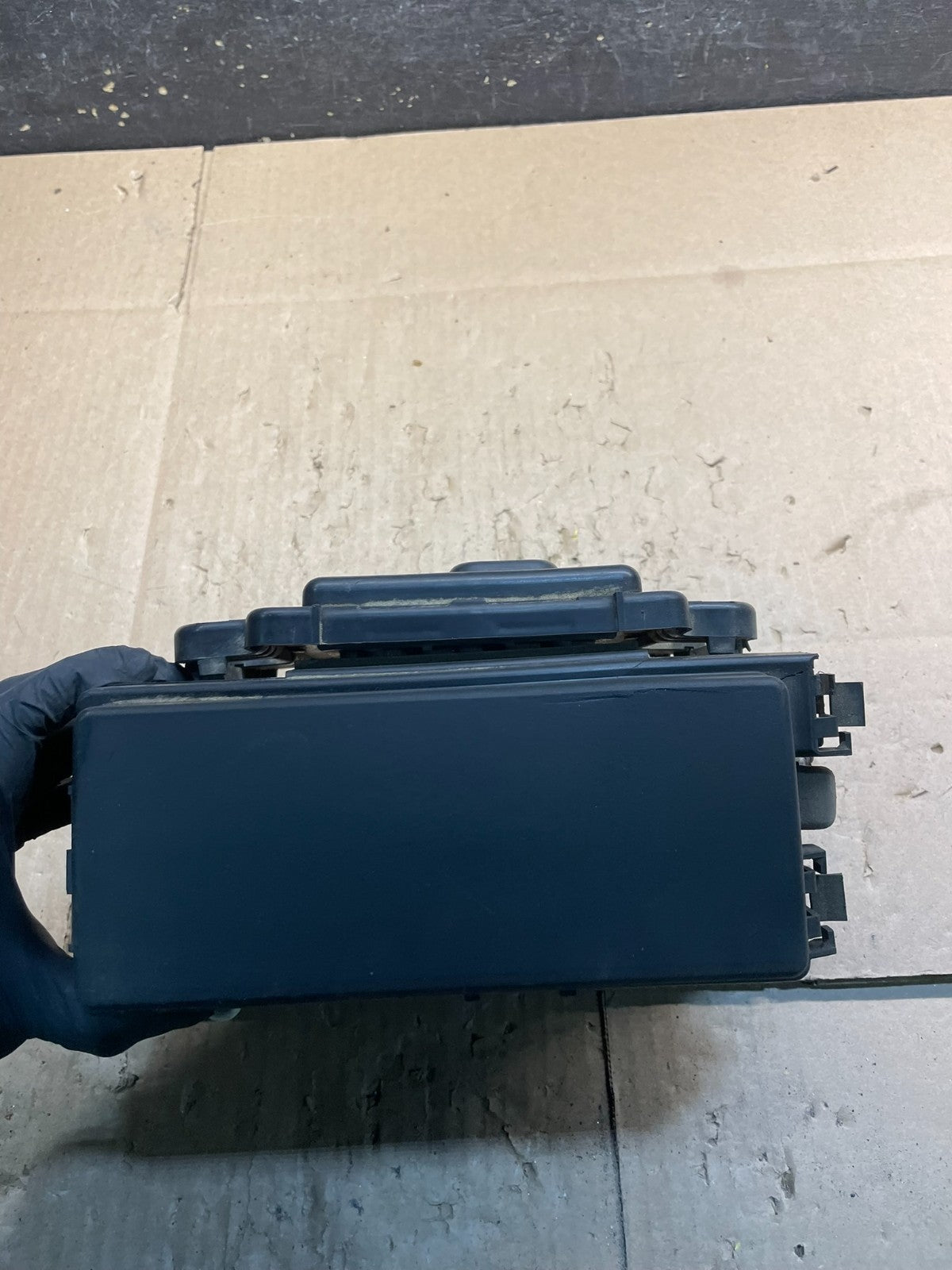 2005 Jeep Grand Cherokee BMC Body Module Power Fuse Box Relay W1415 DG4