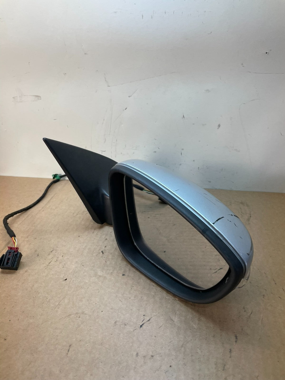 2009 to 2012 Volkswagen CC Right Passenger Power Door View Mirror AG2790 MS2