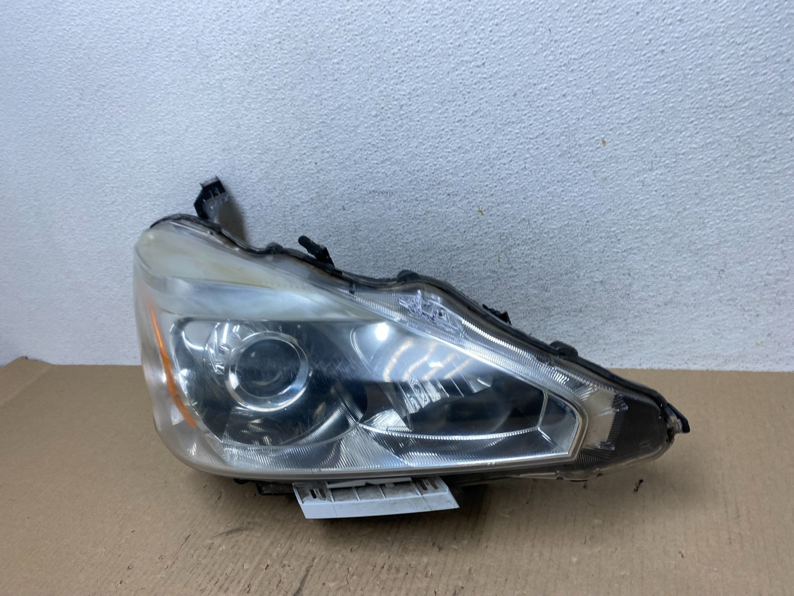 2013 2014 2015 Nissan Altima Right Passenger RH Halogen Headlight AE7069 DW1