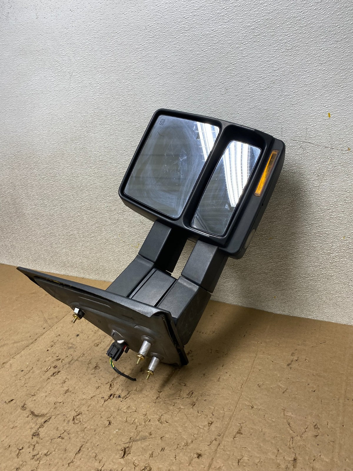 2009 to 2014 Ford F150 Right passenger LH View Dual Arm Door Mirror OEM X2498 MS3
