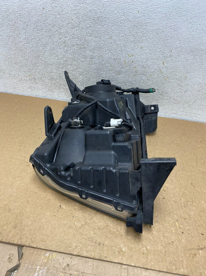 2013 to 2015 Honda Pilot Right Passenger RH Side Halogen Headlight AI3716 DW8