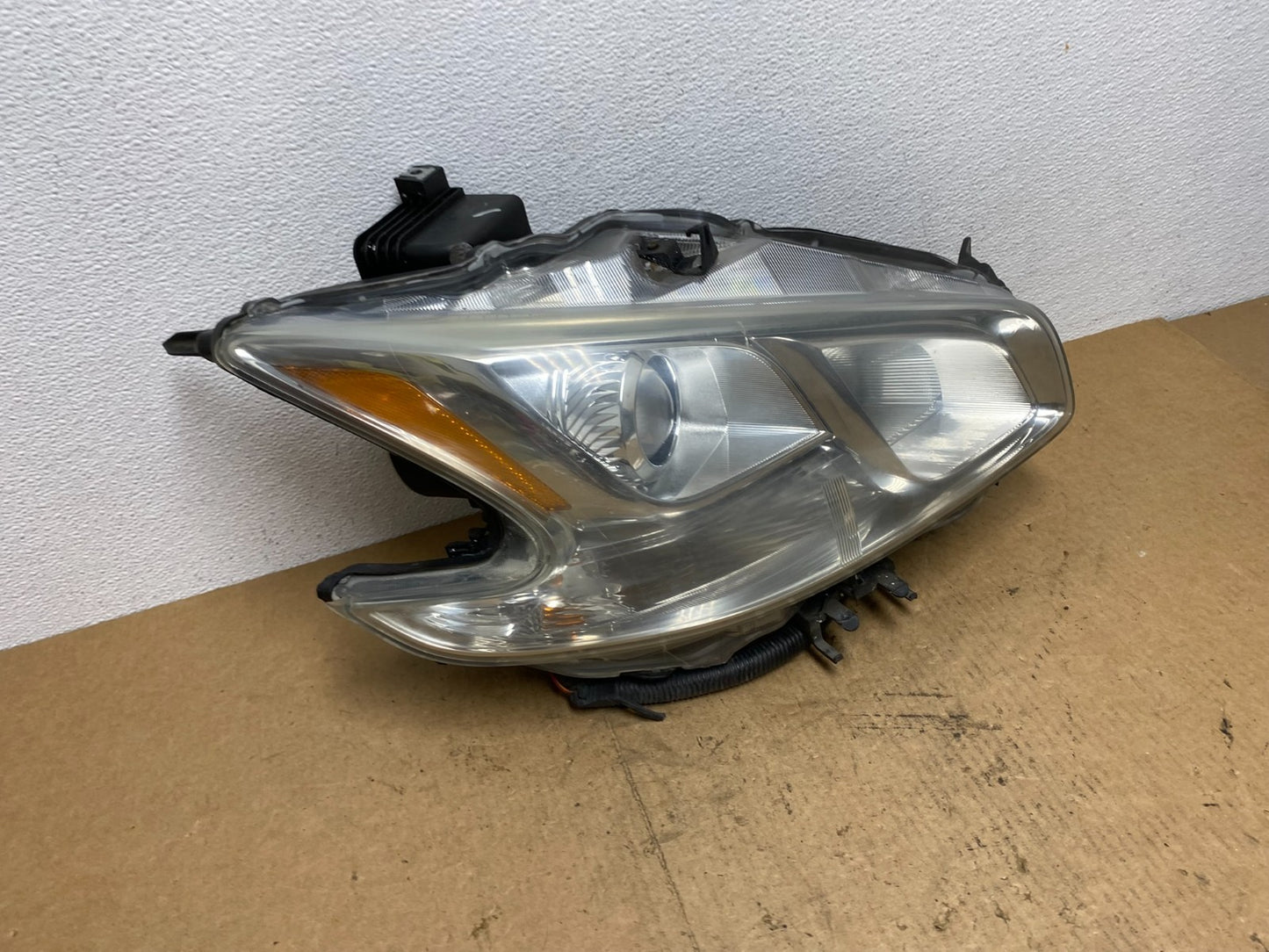 2009 - 2014 Nissan Maxima Headlight Right Passenger Xenon HID Oem AC3224 DW2