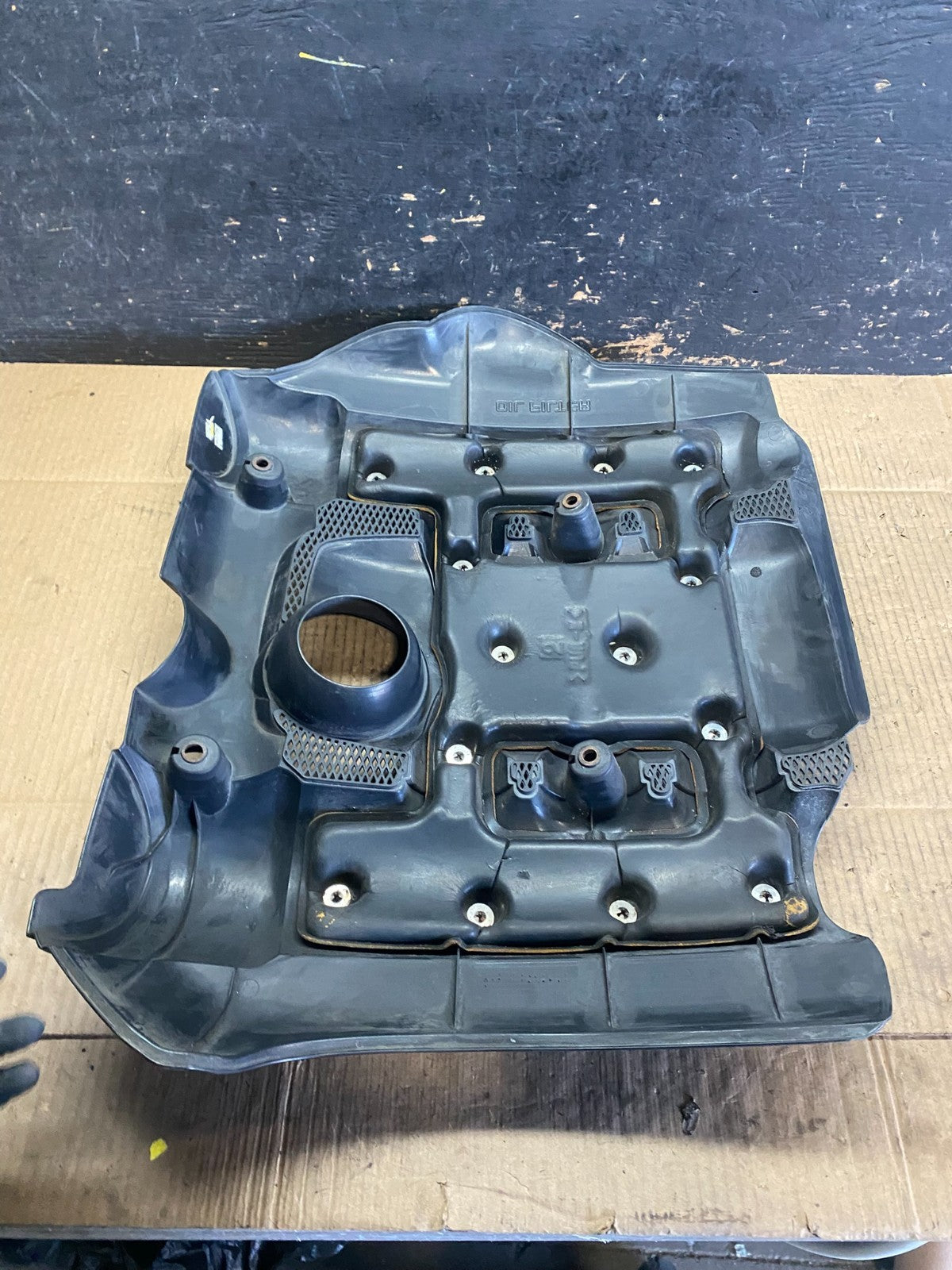 2006 to 2008 Kia Sedona V6 3.8L Engine Motor Cover t6773 DG6