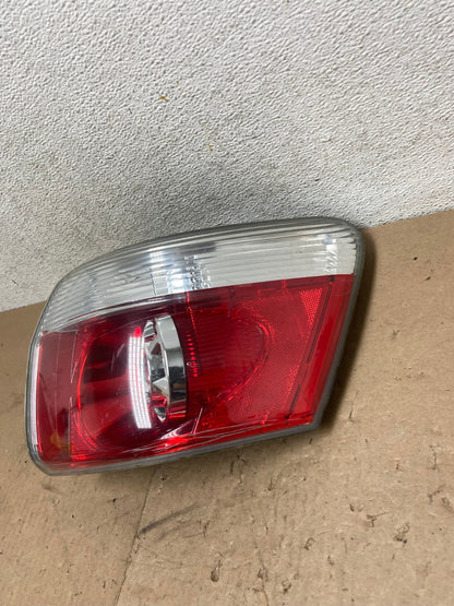 2007 to 2012 GMC Acadia Halogen Tail Light Right Passenger RH Side AG5329 LK2