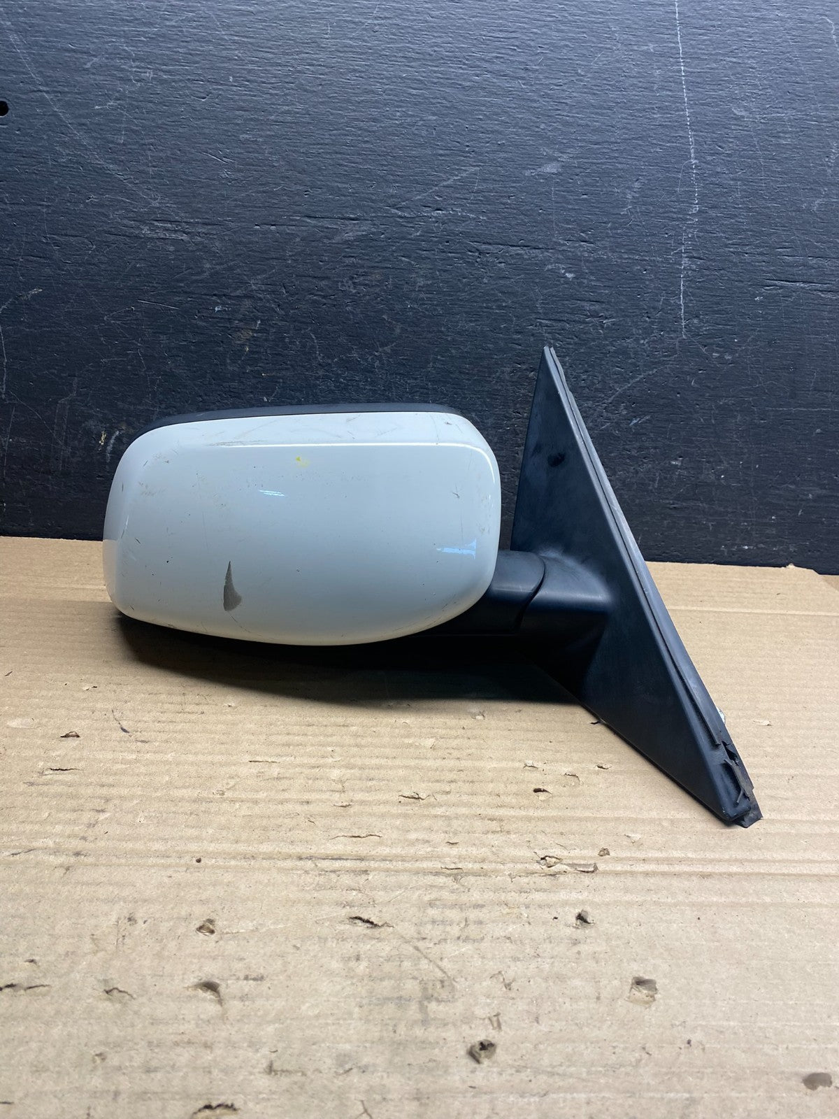 2006 - 2010 BMW 528i 530i 535i Right Passenger Door View Mirror AD9481 DW0