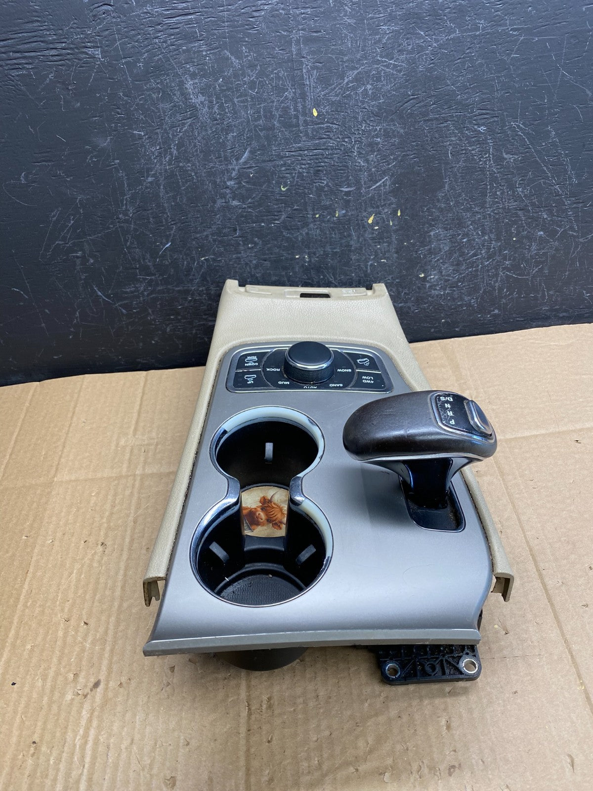 2014-2015 Jeep Grand Cherokee Center Console Shifter Cup Holder Bezel AC9458 DG3