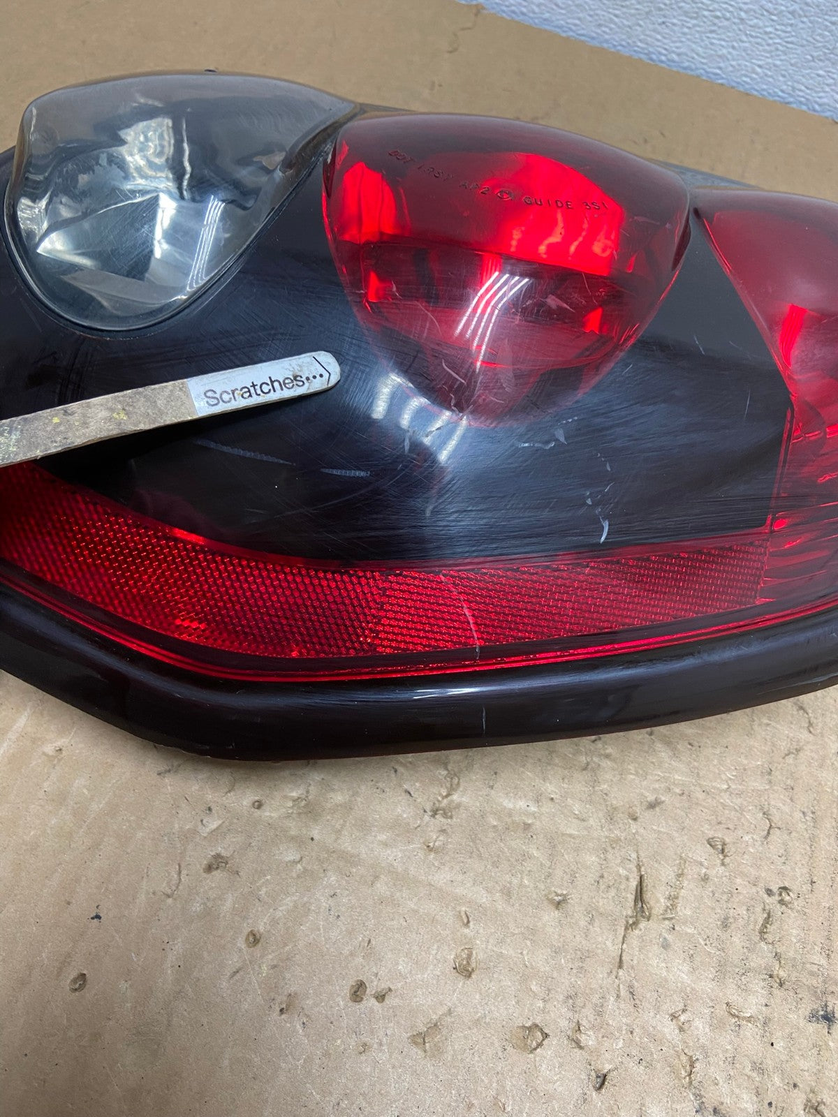 2002 to 2009 Chevrolet Trailblazer Right Passenger Rh Tail Light AC8300 LK3