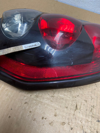 2002 to 2009 Chevrolet Trailblazer Right Passenger Rh Tail Light AC8300 LK3