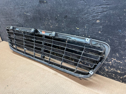 2001 to 2007 Mercedes C-Class Front Upper Grill Grille AA9146 DG6