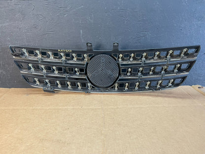 2006 to 2008 Mercedes ML-Class W164 Front Bumper Grille Grill AE0852 DG5