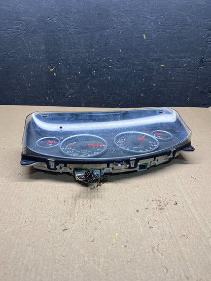 2005 Nissan Pathfinder Speedometer Cluster Gauge OEM q6969 DG3