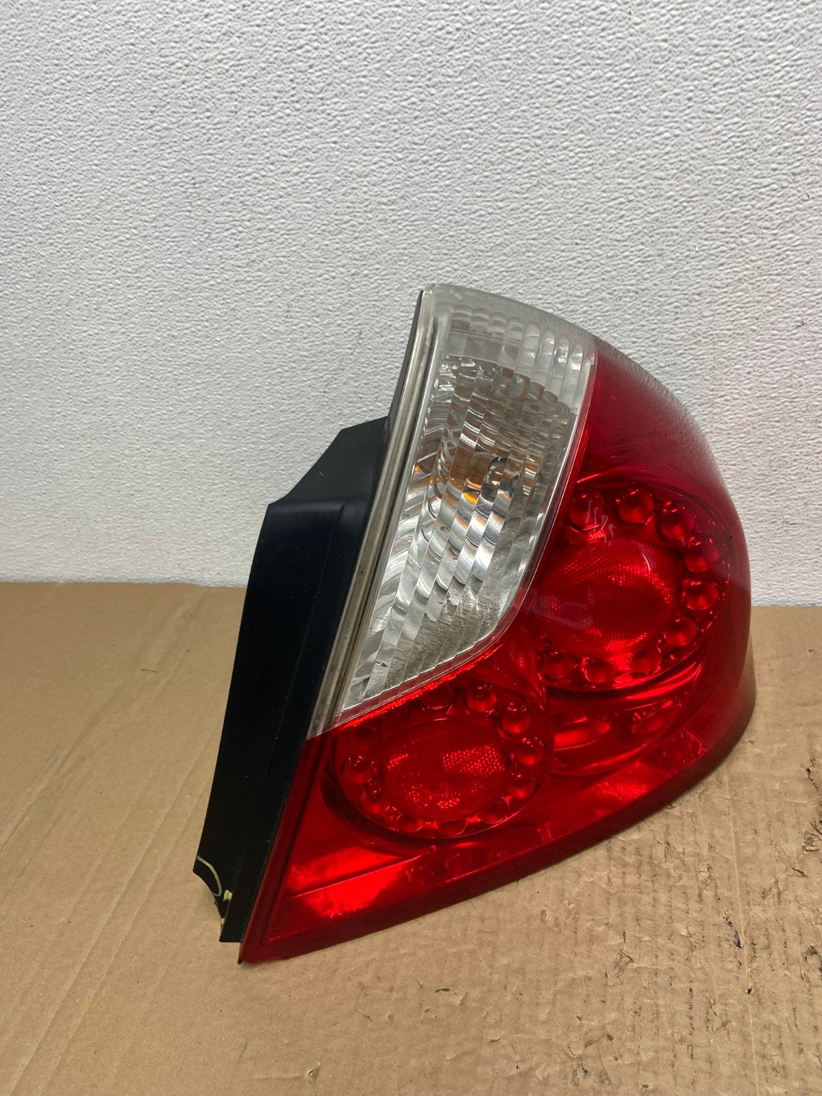 2006 2007 Infiniti M35 M35X M45 Right Passenger Side Tail Light Oem AC3940 LK2