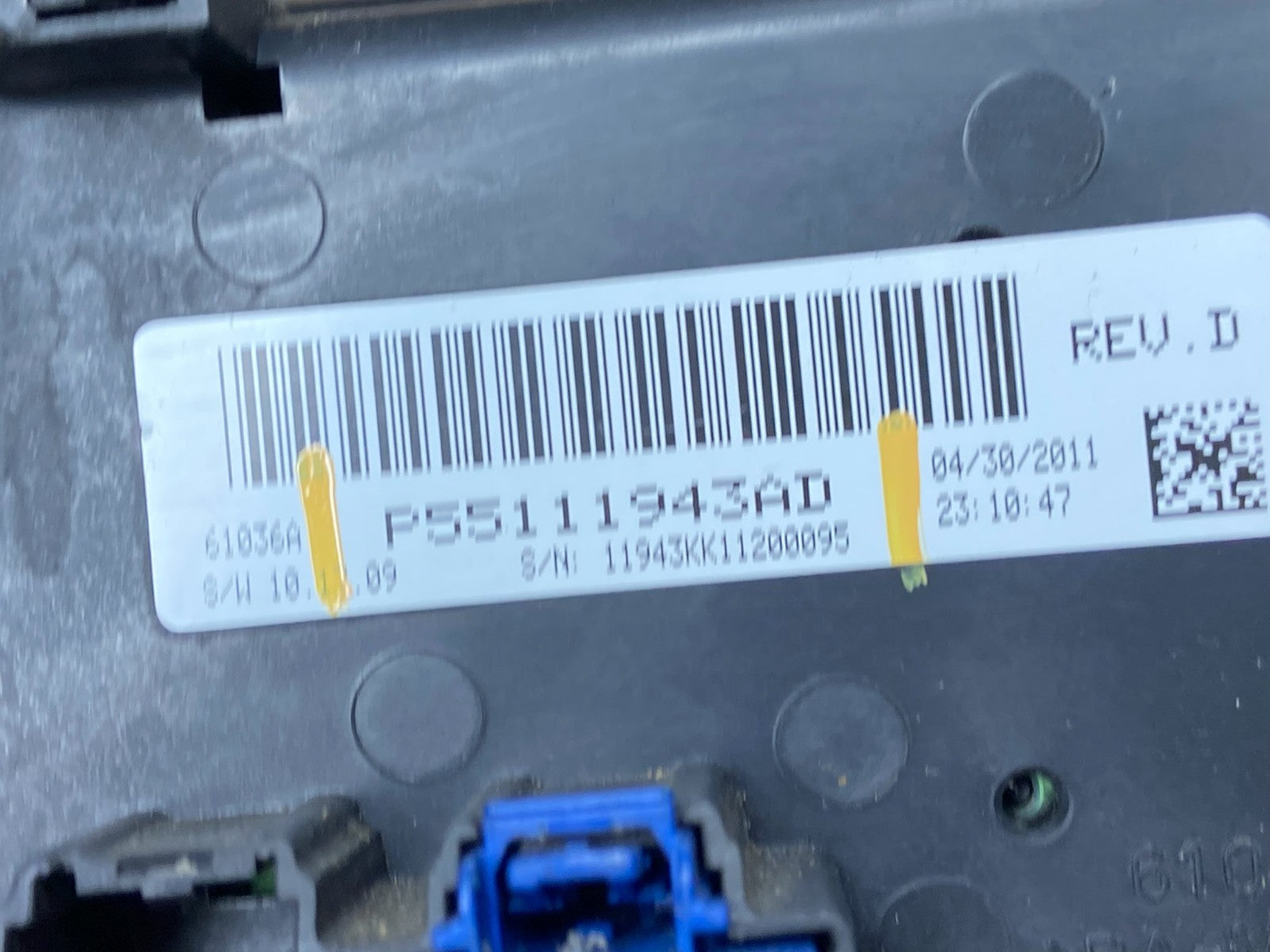 2008 to 2012 Jeep Liberty Dash Climate Temperature Control Radio Bezel Y5459 DG5