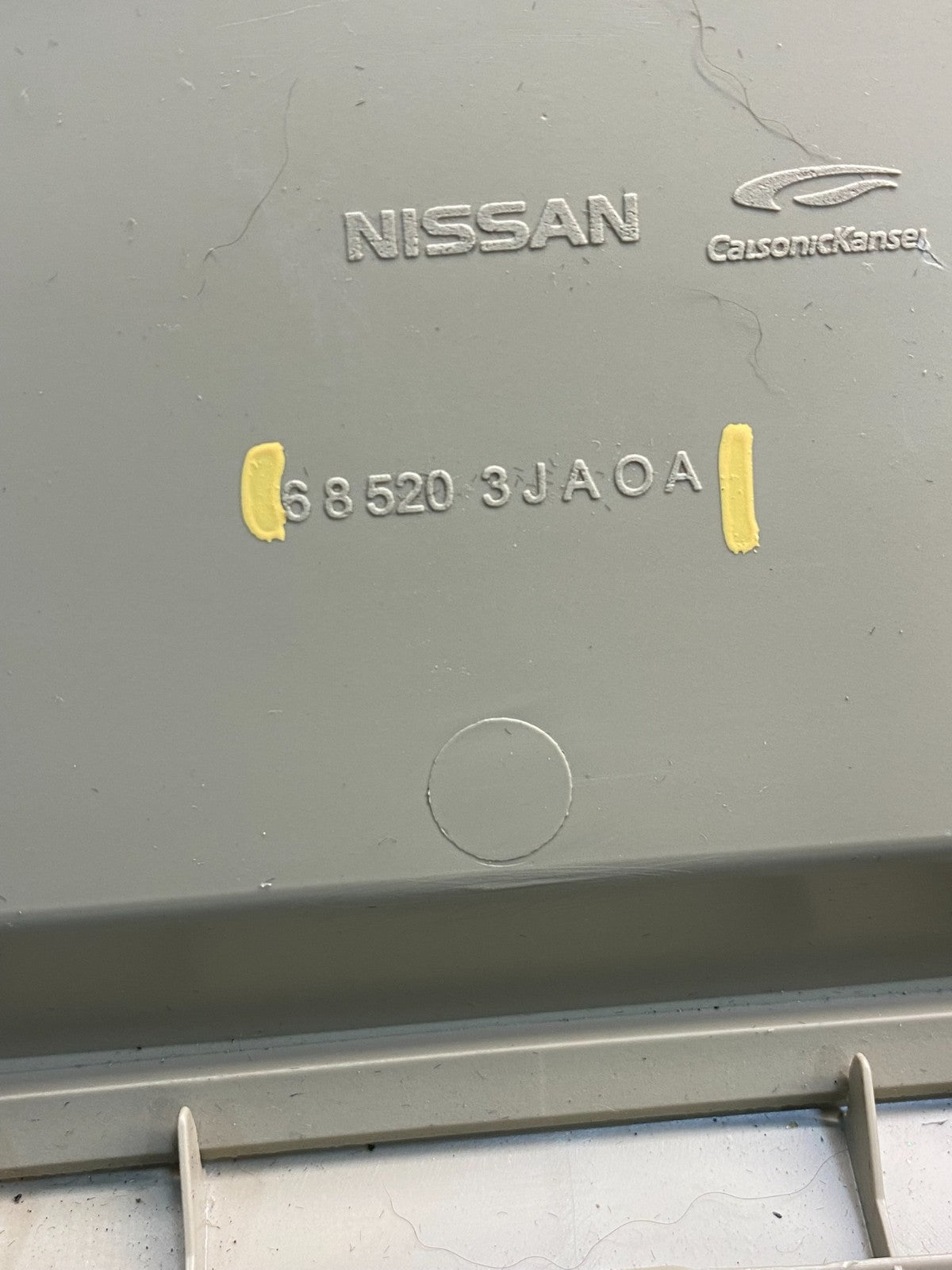 2013-2020 Nissan Pathfinder Front Right Passenger Storage Glove Box ah9945 DG5