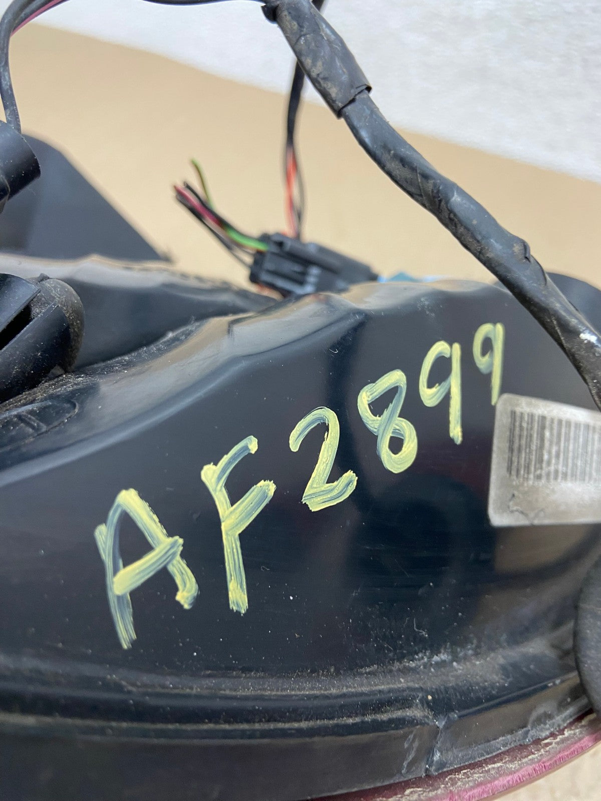 2004 2005 2006 2007 Ford Taurus Left Driver LH Side Tail Light AF2899 LK7