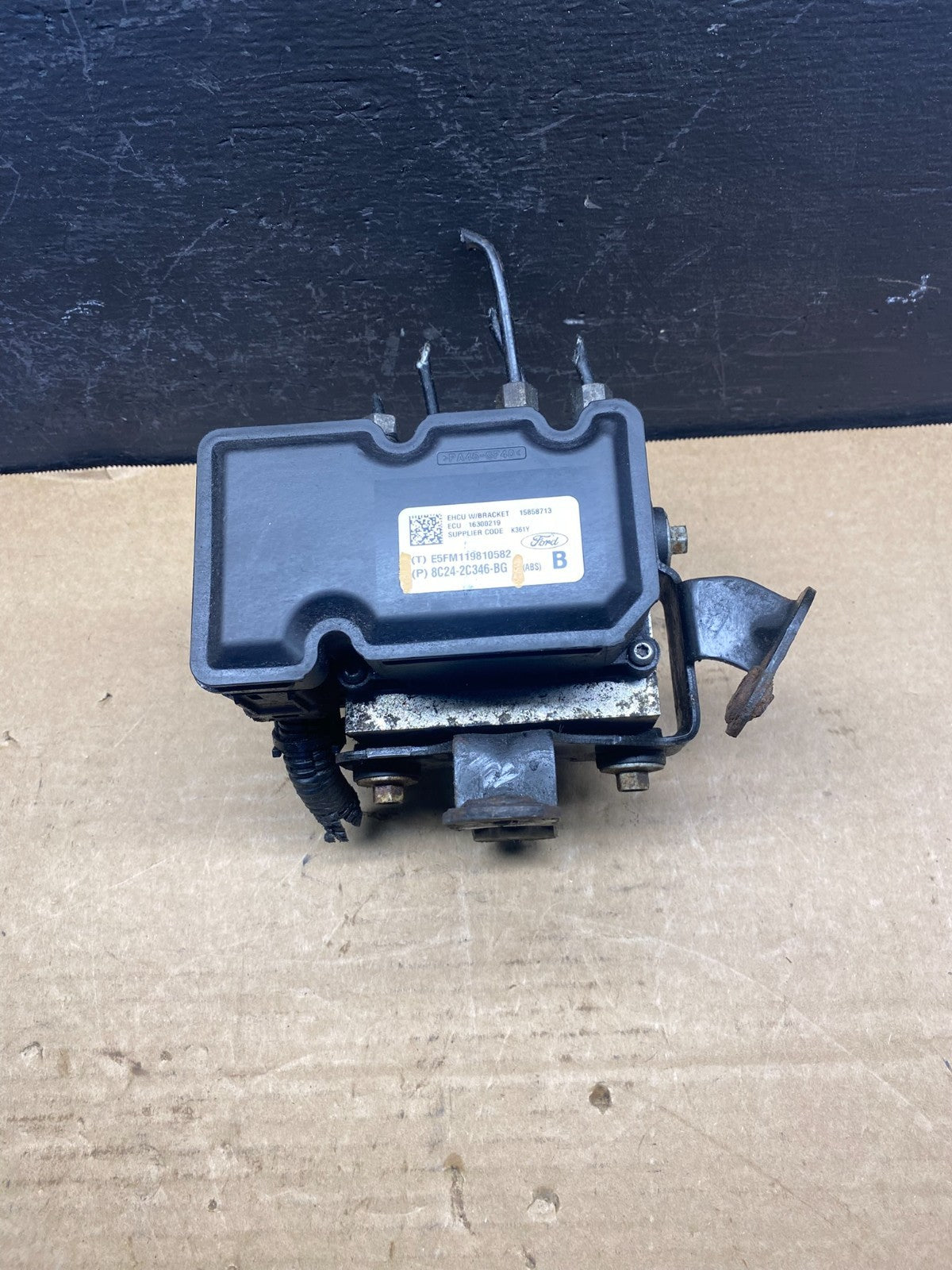 2008 - 2010 Ford E250 E350 Van ABS Anti Lock Brake Pump Module AC7991 DG0