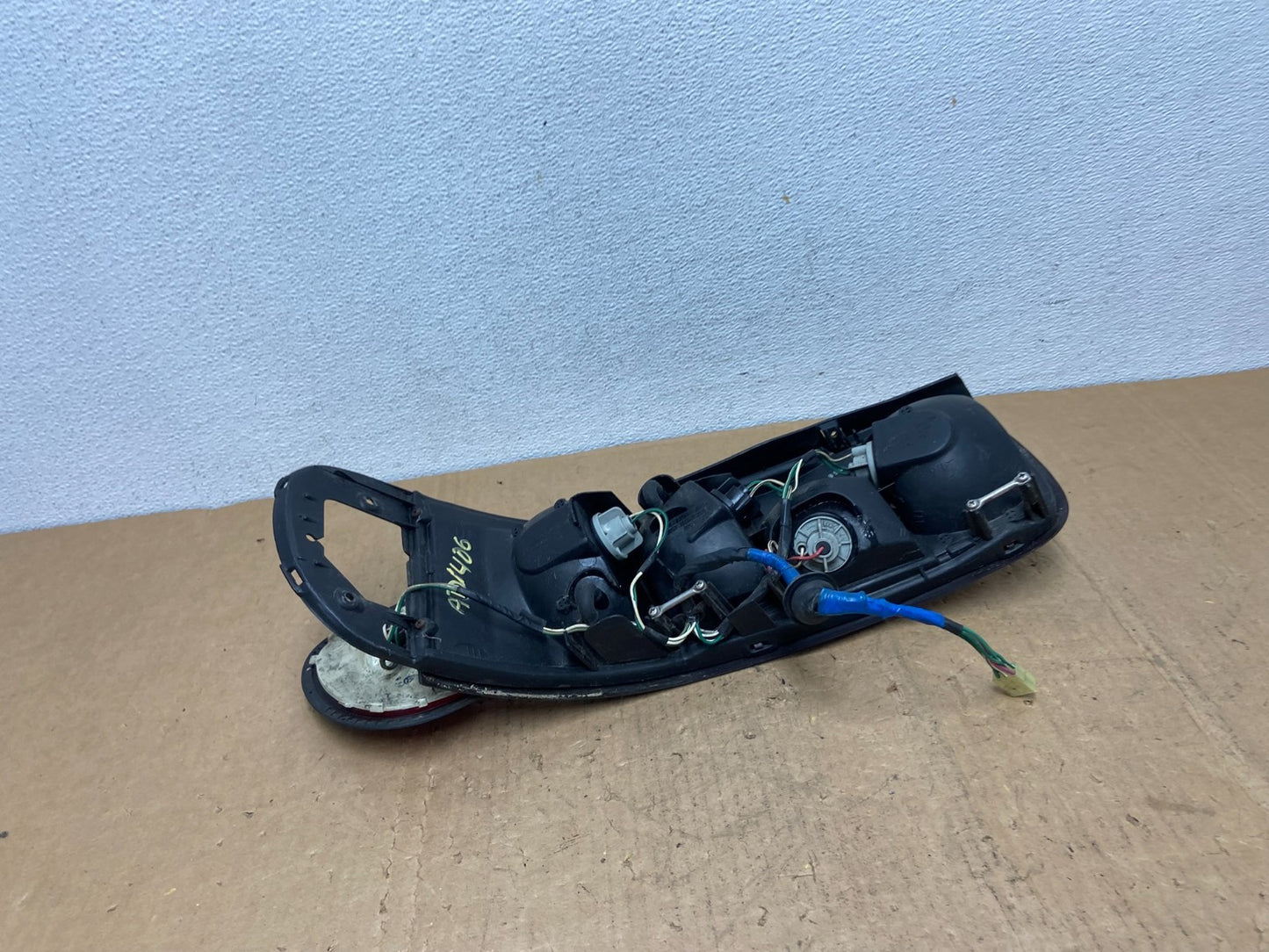 1990 to 1991 Toyota Celica Coupe Convertible Right Side Tail light AD14066