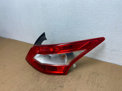 2009 2010 2011 Nissan Maxima Right Passenger RH Side Tail light AD1408 LK1