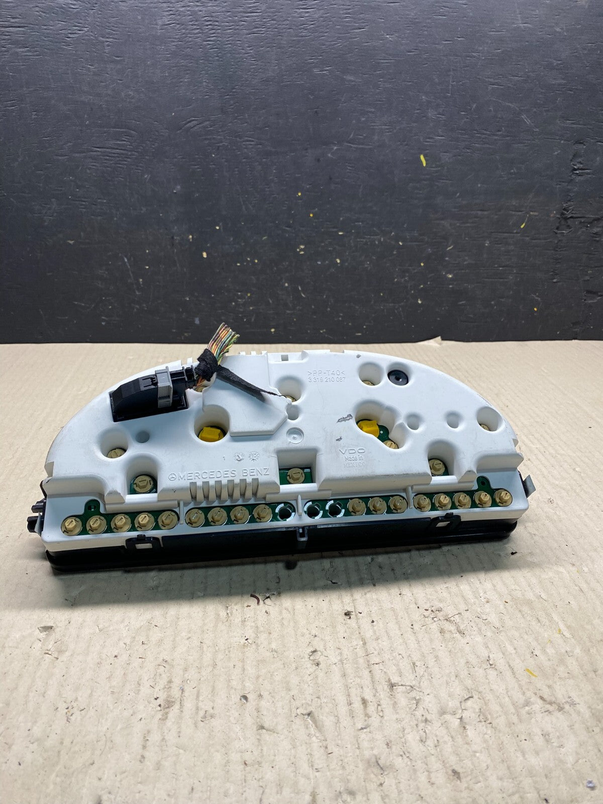2002 - 2005 Mercedes ML500 ML350 Instrument Cluster Speedometer o3428 DG5
