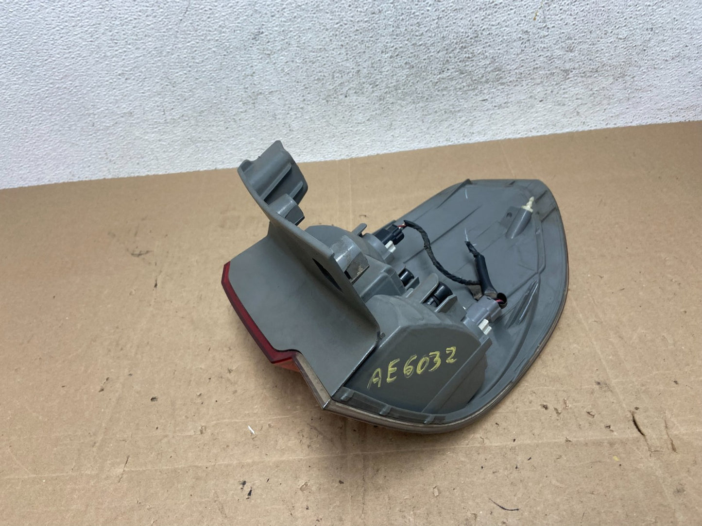 2008 2009 2010 Honda Odyssey Left Driver LH Side Tail Light AE6032 DW6