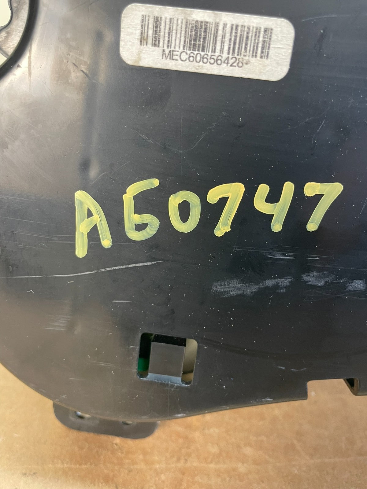 2004 Buick Rainier Speedometer Gauges Cluster AG0747 DG11